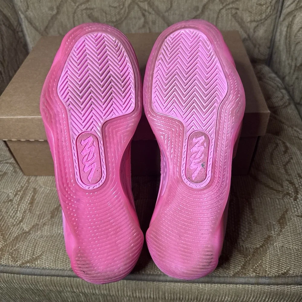 Jordan Zion 3 Men's Shoes Size 7.5 Pink Lotus‎ Very Nice